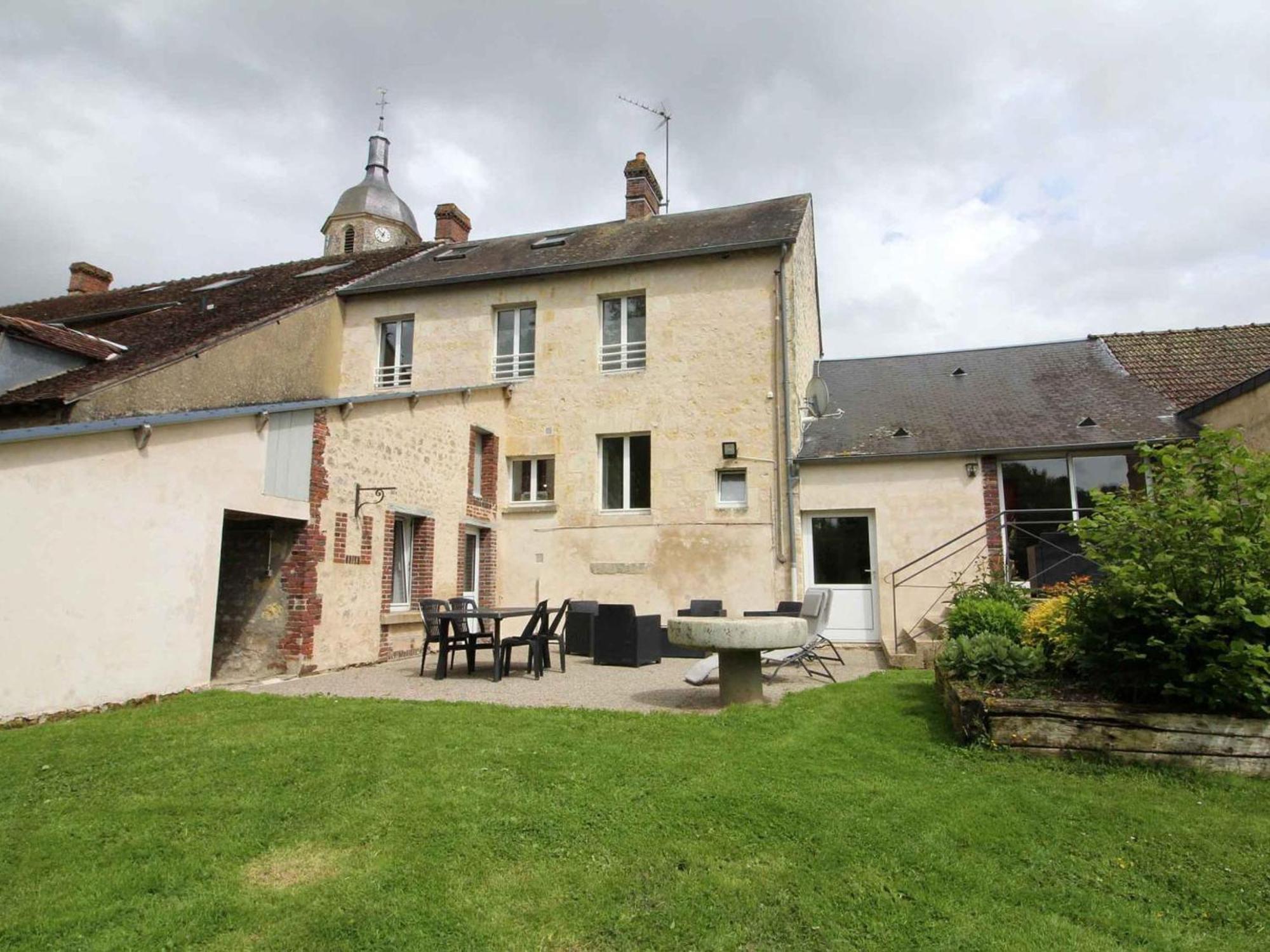 Maison Percheronne Spacieuse Avec Billard, Babyfoot, Et Jardin Clos, Animaux Bienvenus ! - Fr-1-497-65 La Mesniere Dış mekan fotoğraf